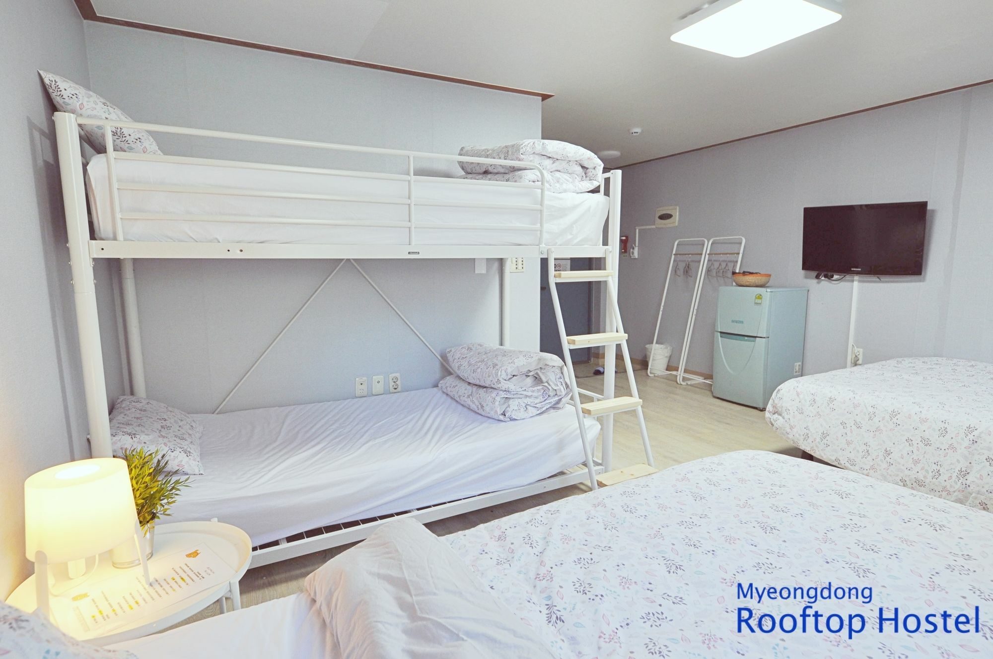 Myeongdong Rooftop Hostel Seul Exterior foto